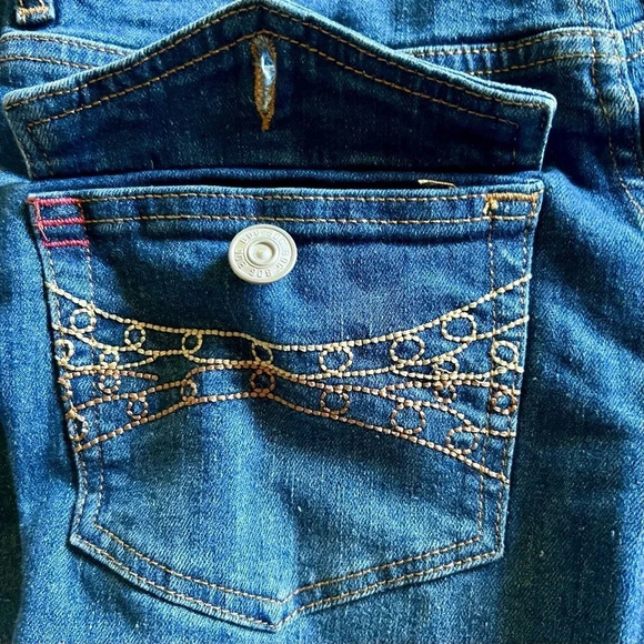 BDG Low Rise Flare Jeans-Sequins and Embroidery Back Pockets Size 26 - Picture 9 of 11